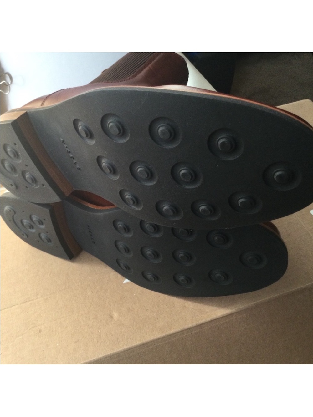 NISOLO Carmen Chelsea Leather Boots NIB - Picture 11 of 13